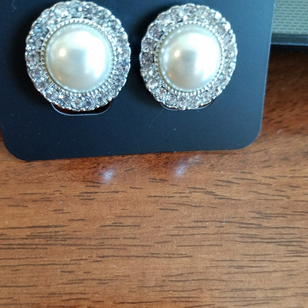 Pearl diamond  clip ons